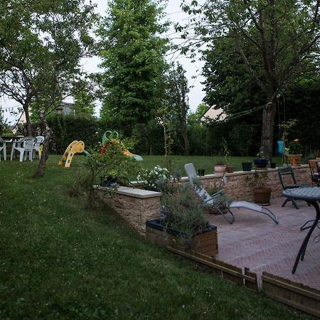 Maison La Chapelle B&B 외부 사진